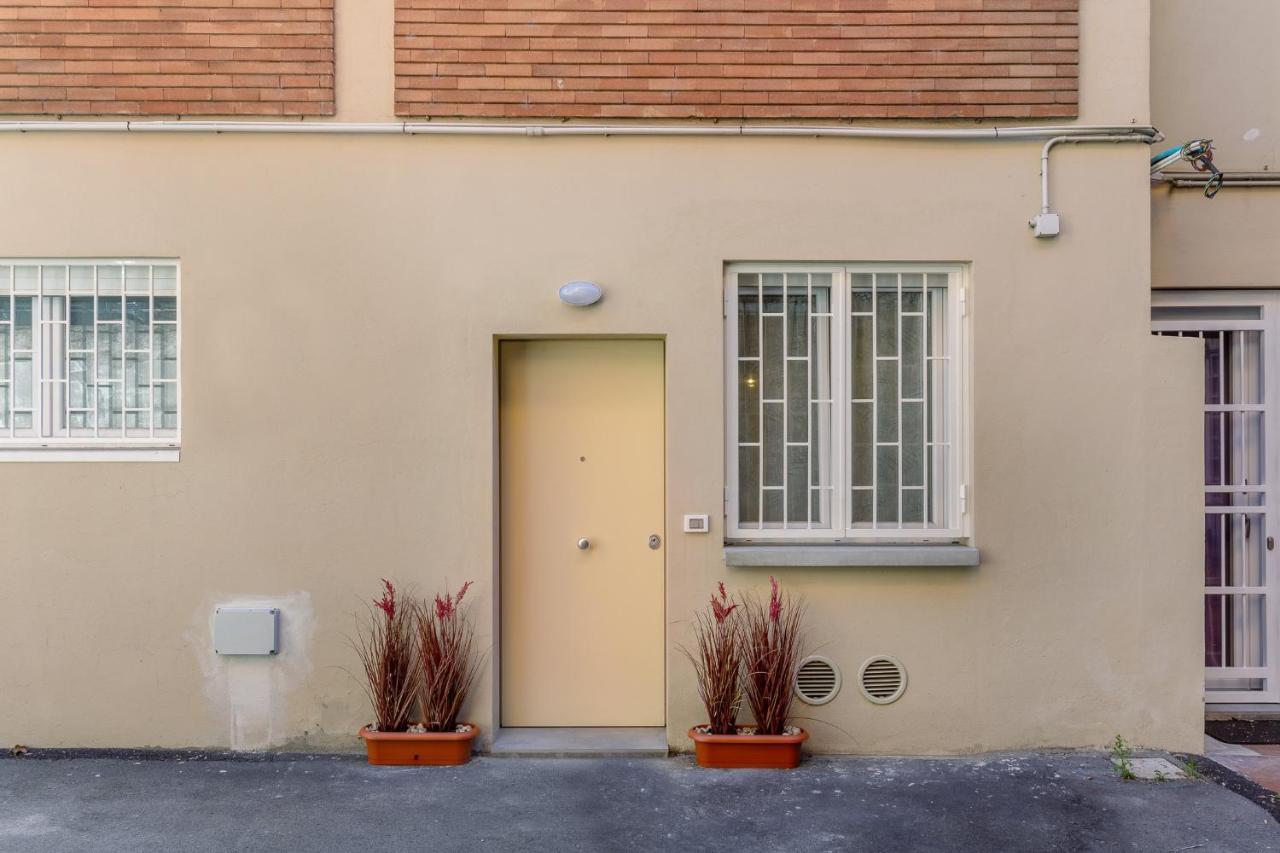 San Donato Fiere Essential Apartment W/Parking Bologna Exterior photo