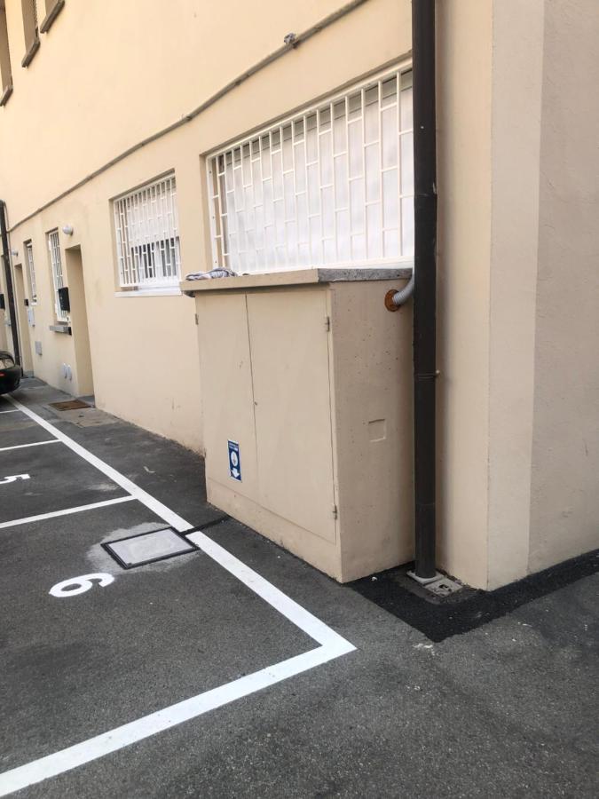 San Donato Fiere Essential Apartment W/Parking Bologna Exterior photo
